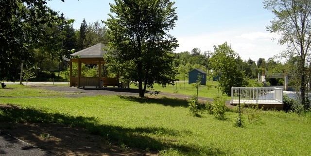 Parc du barrage de Saint-Didace.